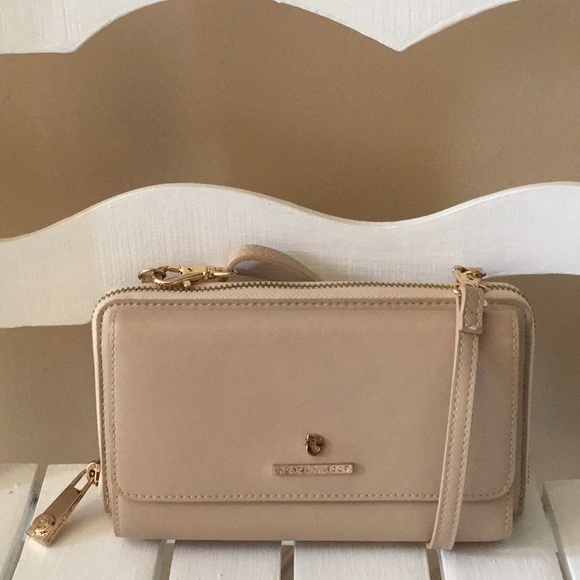 Spartina 449 Handbags - 🛍️SOLD Spartina Crossbody Purse Wallet Handbag  Like New Cream Tan